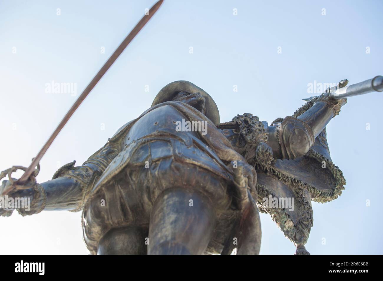 Villanueva de la Serena, Spanien - 4. April 2021: Pedro de Valdivia, spanischer Conquistador. 1987 von Gabino Amaya geformt. Villanueva de la Serena, Stockfoto