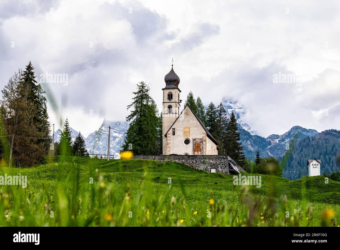 Church in the Dolomites cadore valley Stockfoto