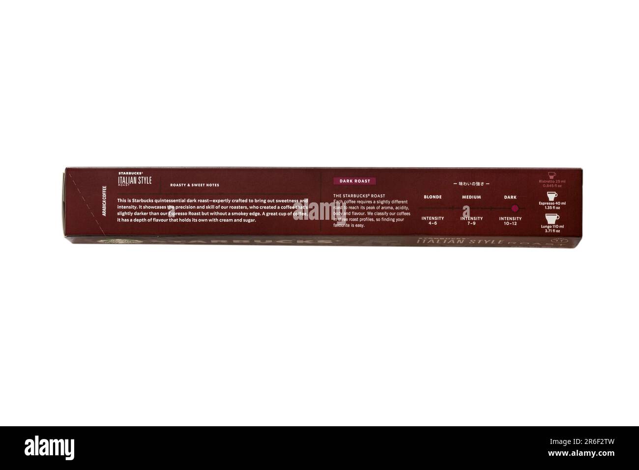 Beschreibung (siehe zusätzliche Informationen) auf der Rückseite der Schachtel Starbucks Italian Style Roast Coffee Kapseln von Nespresso isoliert auf weißem Hintergrund Stockfoto