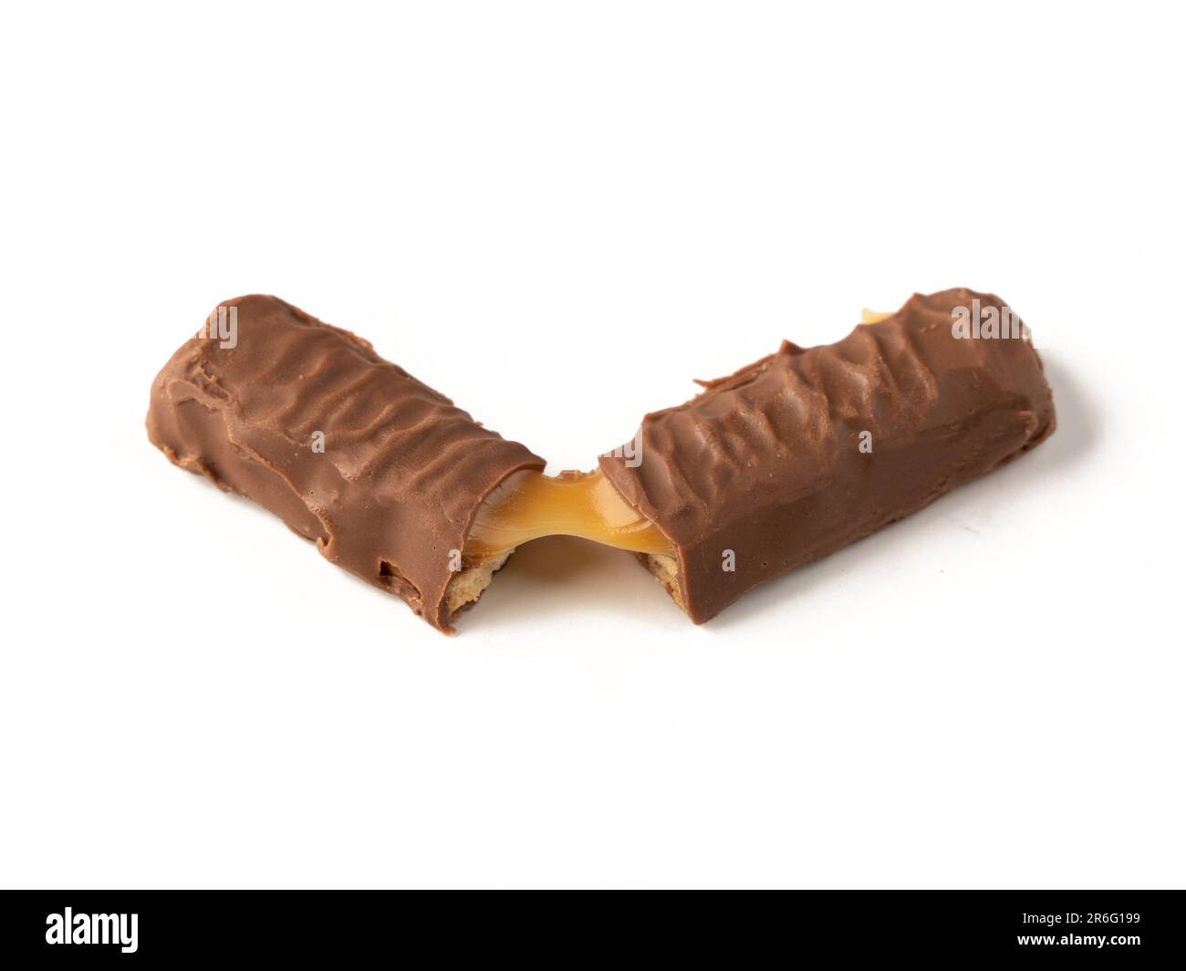 West Bangal, Indien - 20. Mai 2023 : Twix-Schokoladenfotos mit unterschiedlichem Hintergrund. Stockfoto