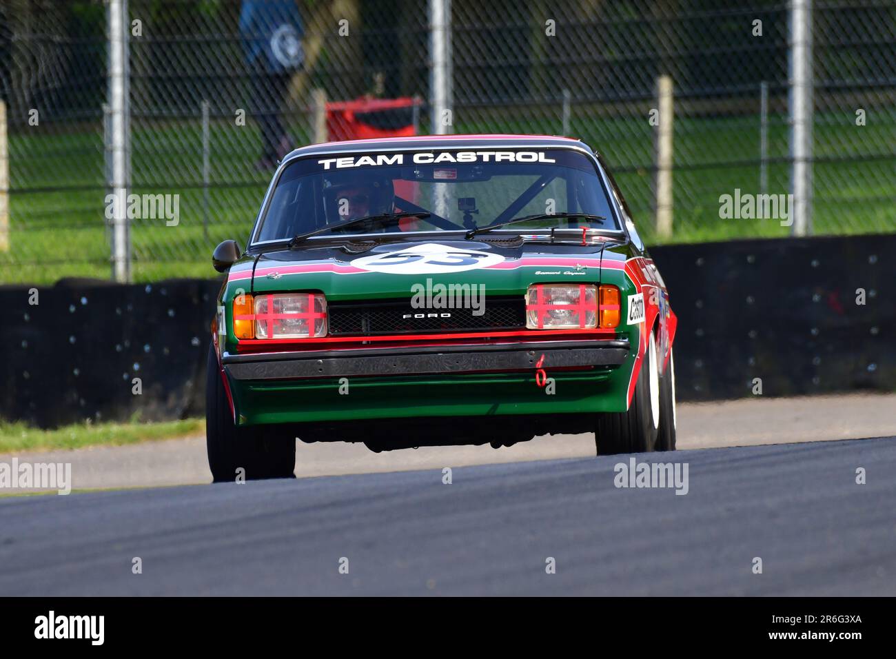 Richard Locke, Alice Locke, Ford Capri Mk2 3 Liter S, HRDC „Gerry Marshall“ Trophy Series, über 30 Autos auf dem Spielfeld für einen 45-Minuten-Fahrer Stockfoto