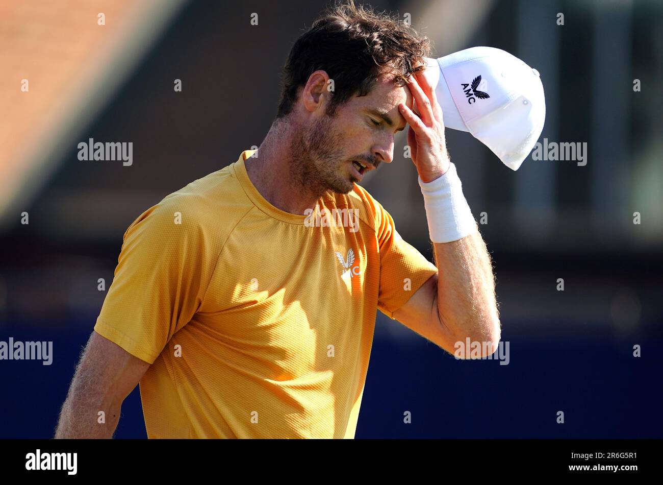 Andy Murray folgte seinem Viertelfinalspiel gegen Jason Kubler (nicht abgebildet) am 5. Tag der Lexus Surbiton Trophäe 2023 im Surbiton Racket and Fitness Club, London. Foto: Freitag, 9. Juni 2023. Stockfoto