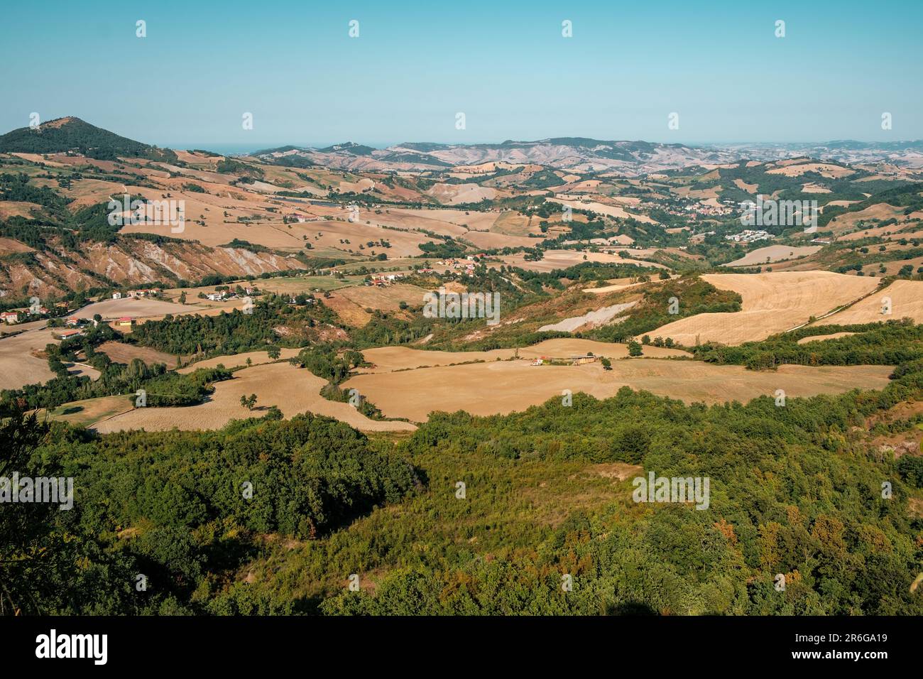 Blick auf das Apenningebirge in der Region Marken in Mittelitalien Stockfoto