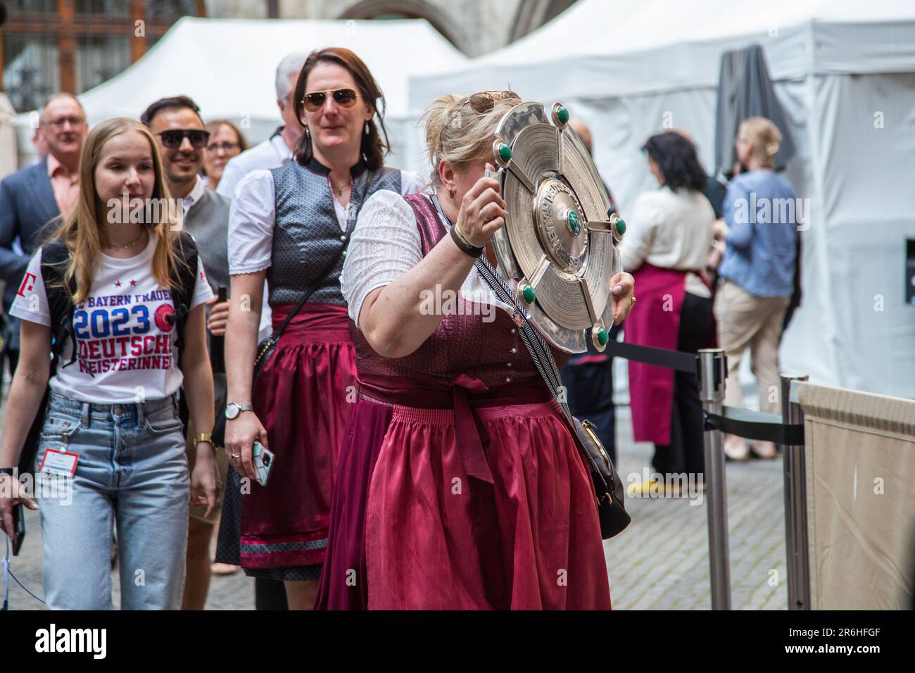München, Deutschland. 28. Mai 2023. FC Bayern Frauen bei der Meisterfeier der FC Bayern Herren und FC Bayern Damen am 28.5.2023 in München. -- FC Bayern Women bei der Bundesliga Championship Celebration am 28. Mai 2023 in München. (Foto: Alexander Pohl/Sipa USA) Guthaben: SIPA USA/Alamy Live News Stockfoto