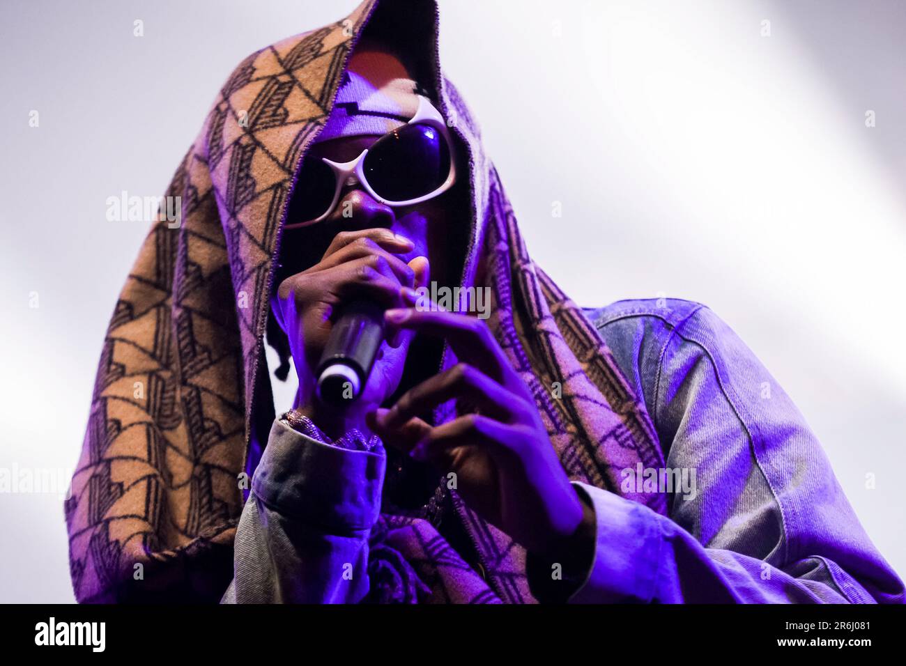 Porto, Portugal. 09. Juni 2023. Nigerianische Sängerin, Songwriter und Rapper, Divine Ikubor, auch bekannt als Rema, tritt auf der Bühne des Primavera Sound in Porto auf. Kredit: SOPA Images Limited/Alamy Live News Stockfoto