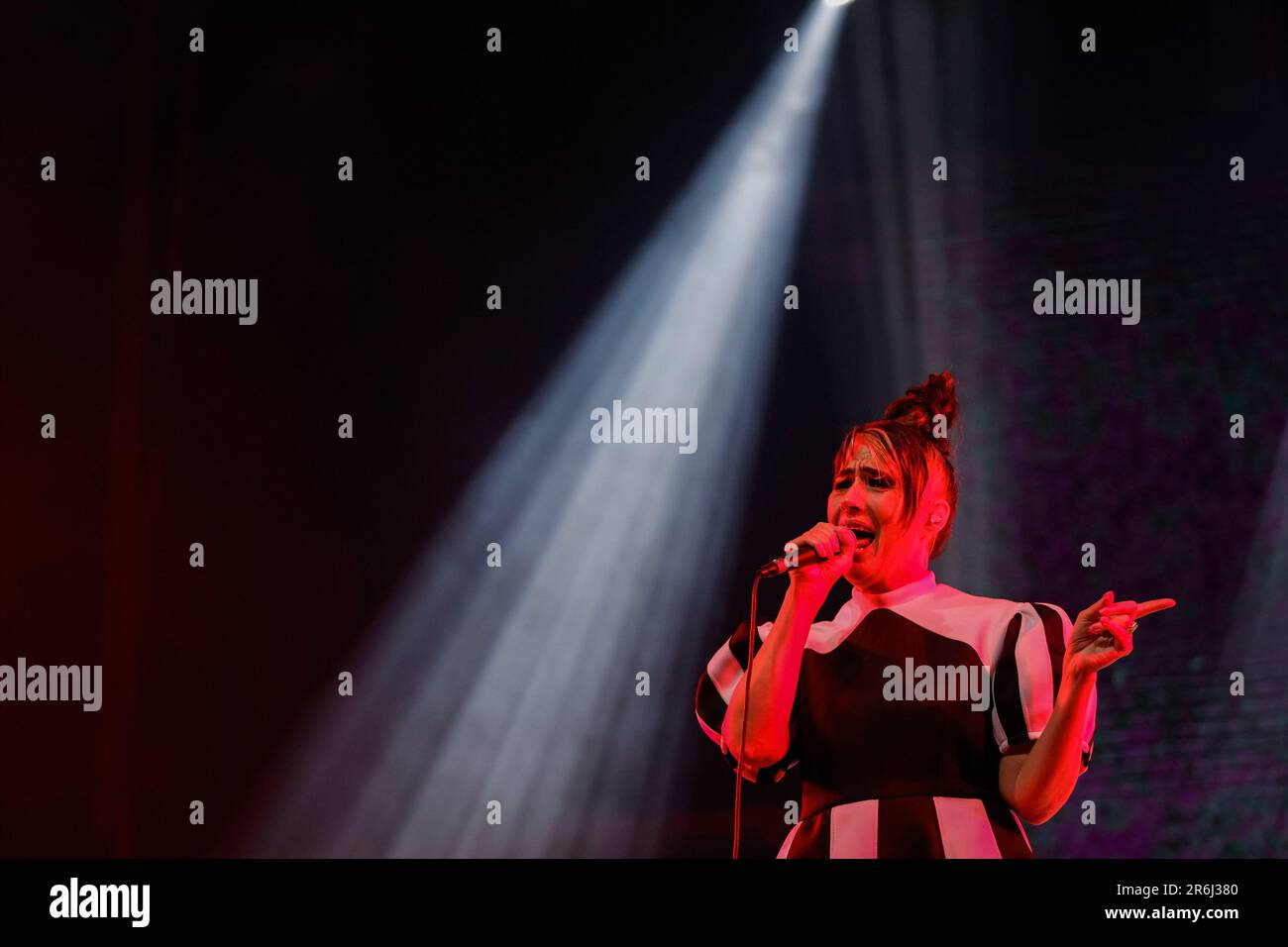 Porto, Portugal. 09. Juni 2023. Die amerikanische Electronic-Rockband Le Tigre tritt auf der Bühne des Primavera Sound in Porto auf. Kredit: SOPA Images Limited/Alamy Live News Stockfoto