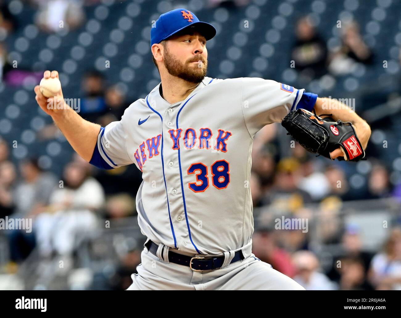 Pittsburgh, Usa. 09. Juni 2023. New York Mets, der den Pitcher Tylor Megill (38) startet, tritt am Freitag, den 9. Juni 2023 in Pittsburgh gegen die Pittsburgh Pirates im PNC Park an. Foto: Archie Carpenter/UPI Credit: UPI/Alamy Live News Stockfoto