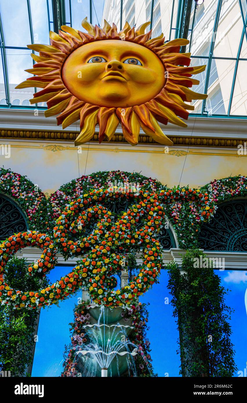 Blumenskulptur im Hotel, Las Vegas, Nevada, USA Stockfoto