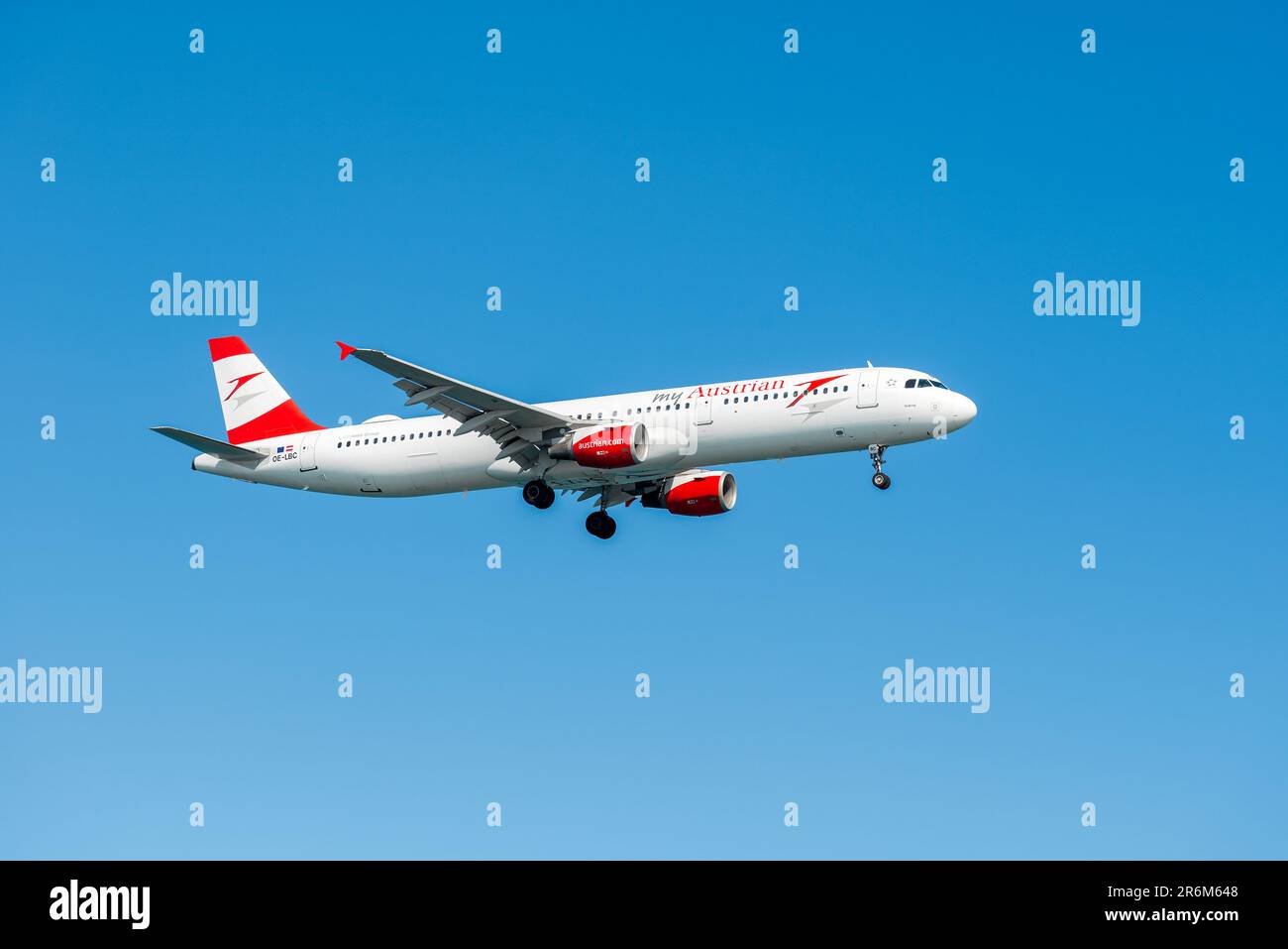 Larnaca, Zypern - 09. Juli 2022: Airbus A321-111 der Austrian Airlines Stockfoto