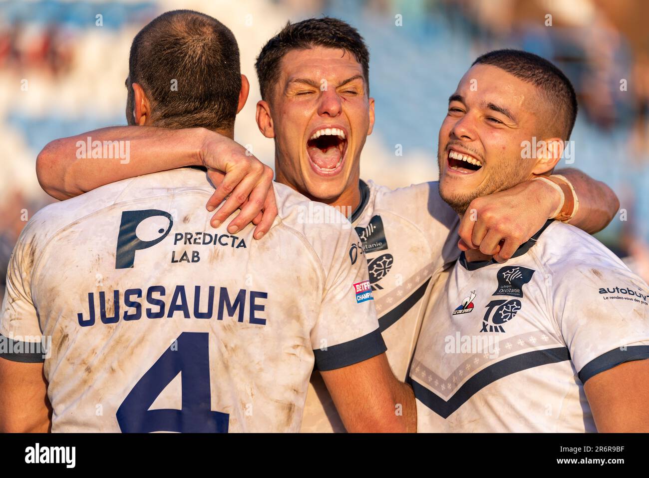 Featherstone, Großbritannien. 10. Juni 2023 Betfred Rugby League Championship: Featherstone Rovers gegen Toulouse Olympique. Die Toulouse-Spieler zeigen, wie viel ihnen das Ergebnis bedeutet. Kredit Paul Whitehurst/Alamy Live News Stockfoto