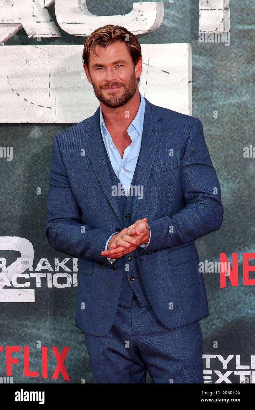 Chris Hemsworth besucht Special Screening von TYLER RAKE: EXTRAKTION 2 in Berlin Stockfoto