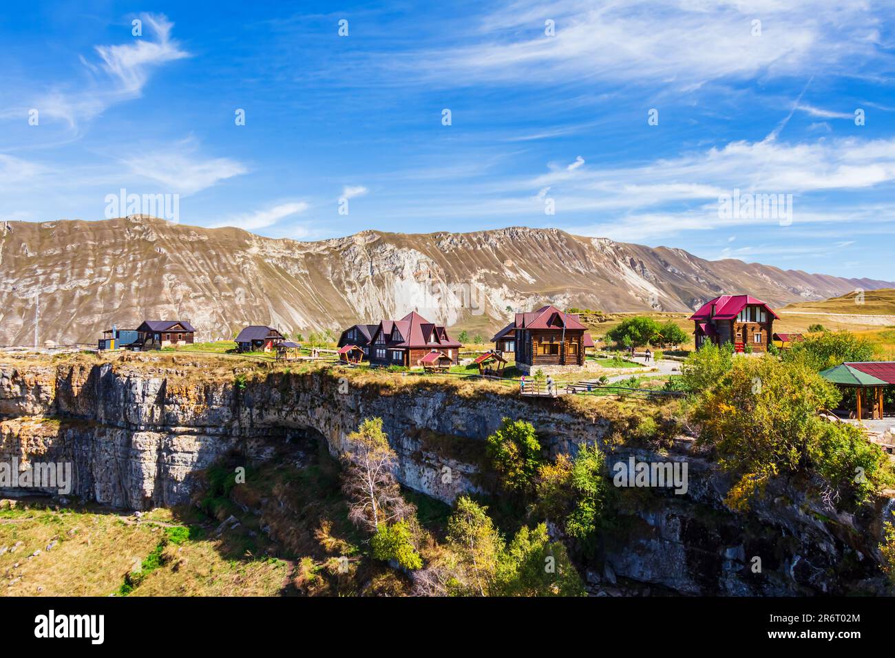 Herrliche Berglandschaft an einem sonnigen Tag. Kaukasus, Dagestan. Stockfoto