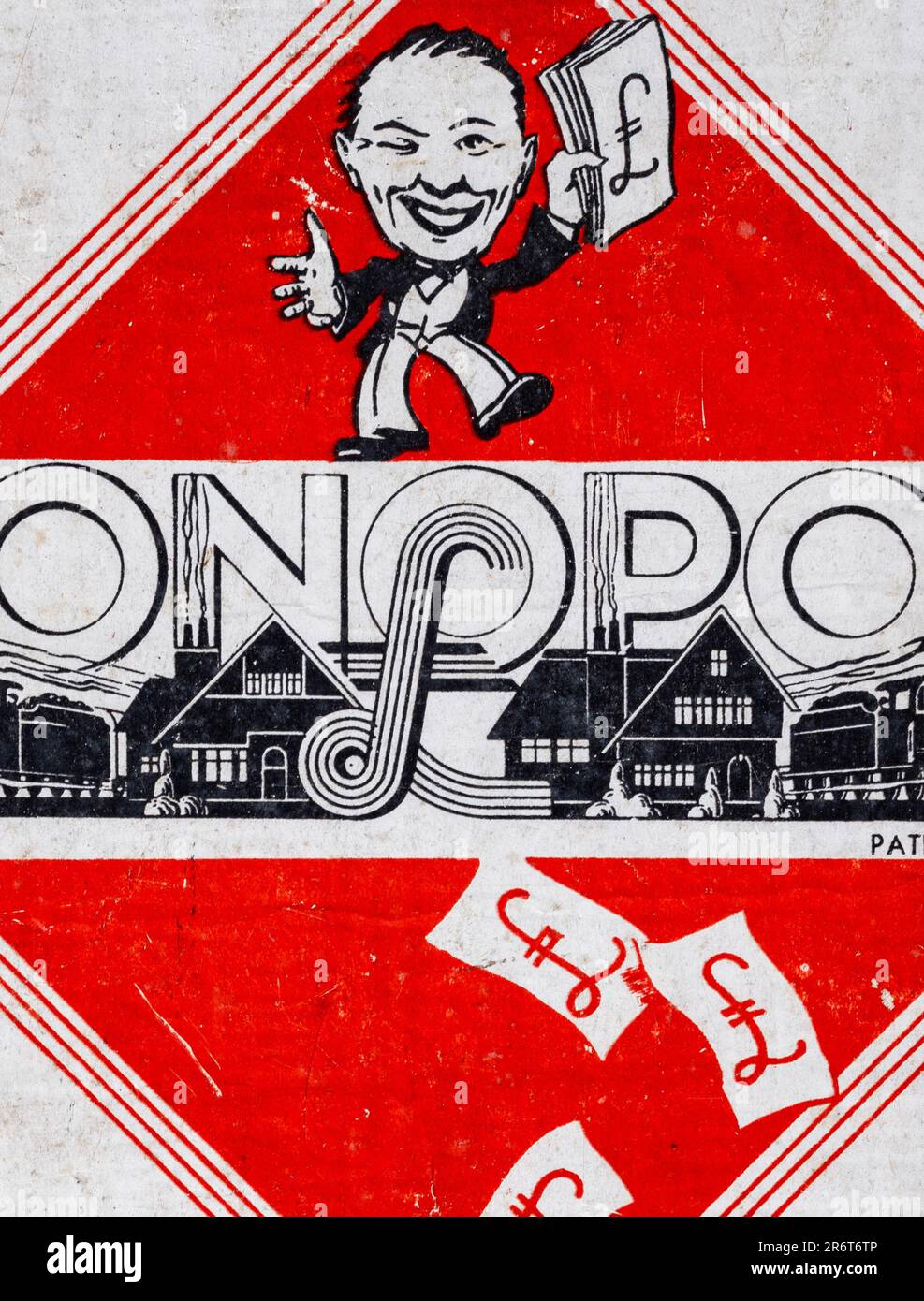 Vintage Monopoly Brettspiel, hergestellt von Waddington's of London und Leeds während des Zweiten Weltkriegs, mit Nahaufnahme der Titelseite Stockfoto