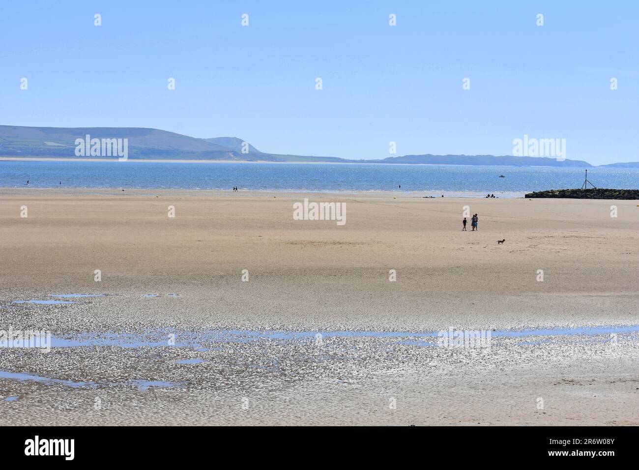 Burry Port East Beach bei Ebbe, Burry Port, Carmarthenshire, Wales Stockfoto