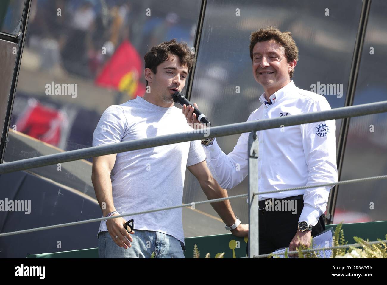 LECLERC, Charles F1 Driver, während des Podiums der 24 Stunden von Le Mans 2023 auf dem Circuit des 24 Heures du Mans am 11. Juni 2023 in Le Mans, Frankreich - Foto: Paulo Maria/DPPI/LiveMedia Stockfoto