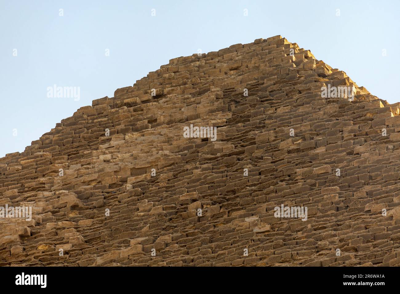 Die Spitze der Khufu-Pyramide in Gizeh in Kairo Stockfoto