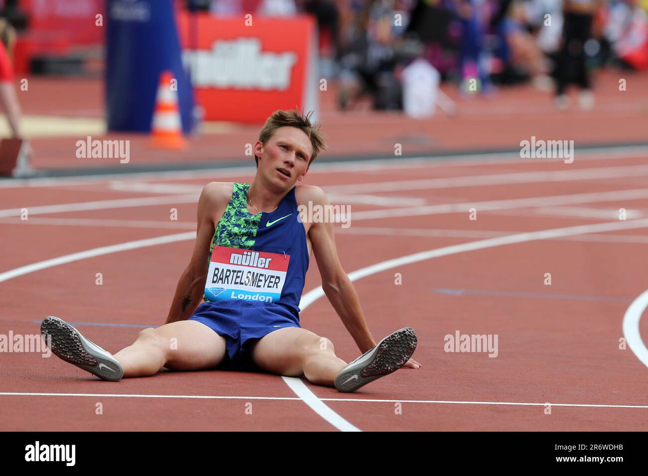 Amos BARTELSMEYER (Deutschland) erschöpft nach der Teilnahme am Finale der Emsley Carr Mile bei der 2019, IAAF Diamond League, Jubiläumsspiele, Queen Elizabeth Olympic Park, Stratford, London, Großbritannien. Stockfoto