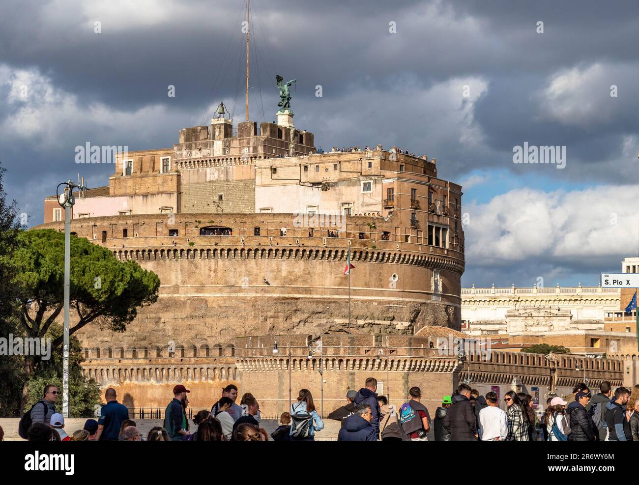 Der zylindrische Turm des Castel Sant'Angelo, Rom, Italien Stockfoto
