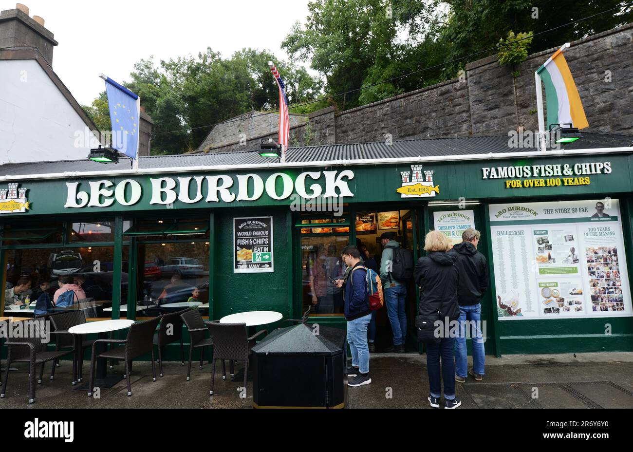 Leo Burdock's Fish & Chips Restaurant in Howth, Irland. Stockfoto