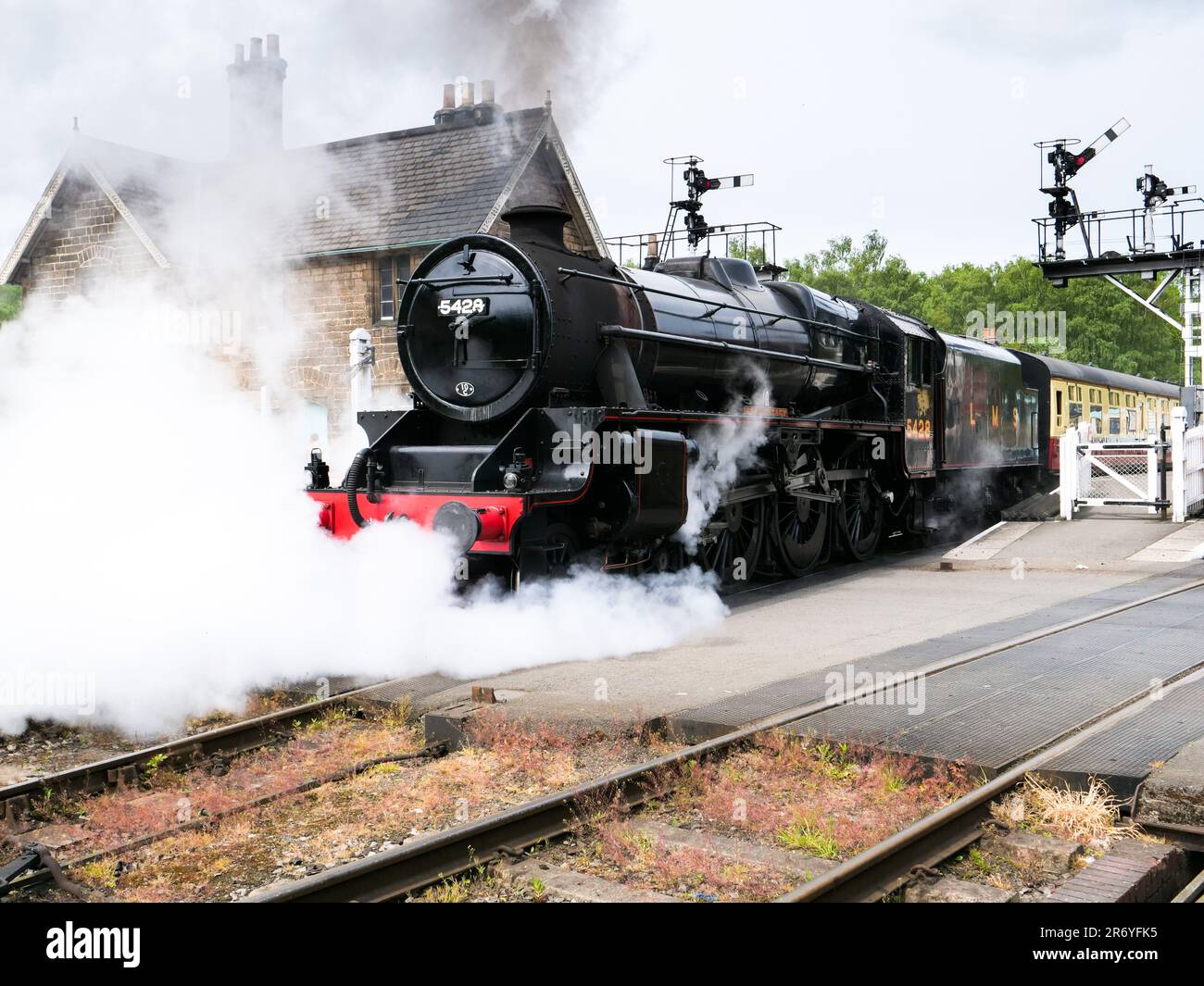 North York Moors Railway Dampfmaschine Eric Treacy am Bahnhof Grosmont Stockfoto