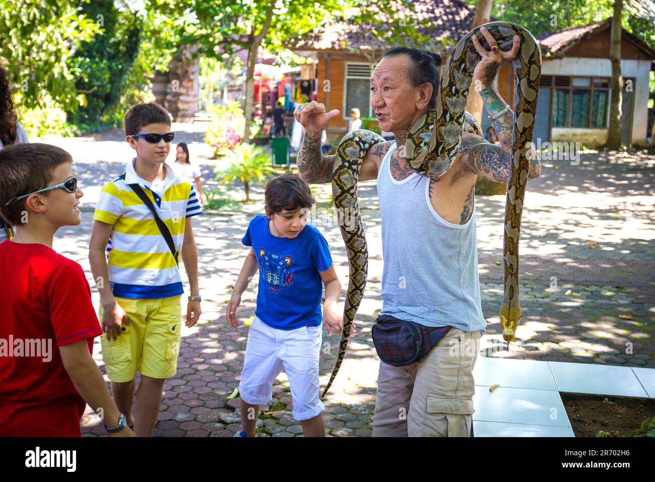 Schlangenbeschwörer. Bali. Indonesien. Stockfoto