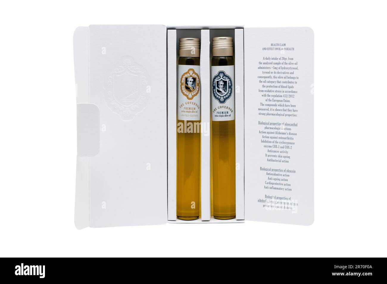 Zwei 50-ml-Proben von Govenor Extra Virgin Oliven aus Korfu Stockfoto