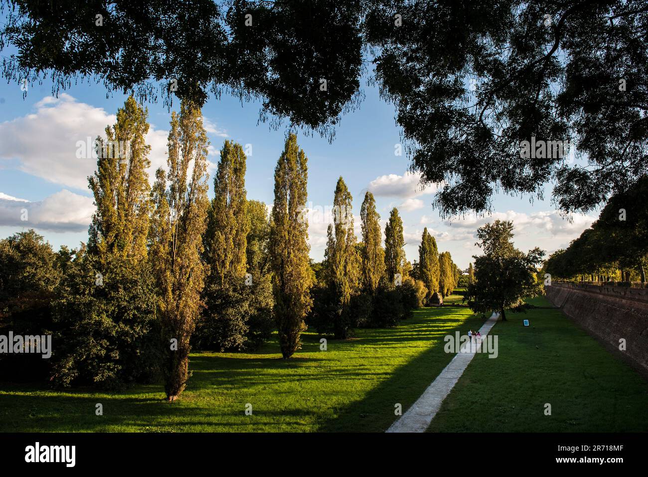 Italien. Emilia Romagna. Ferrara. Öffentlicher Garten Stockfoto