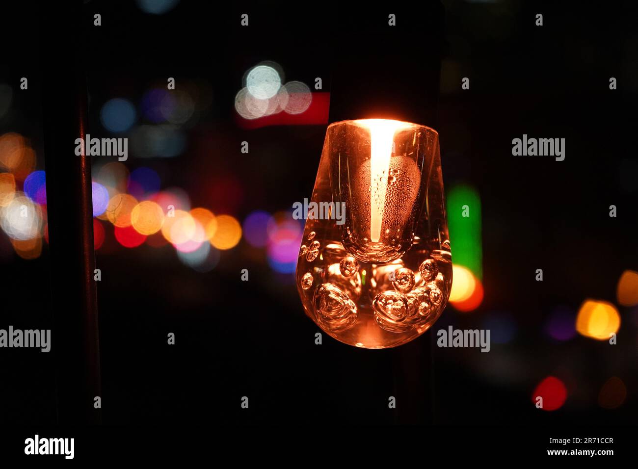 Licht auf dem Dach von Acme Feed and Seed in Nashville, Tennessee. Stockfoto