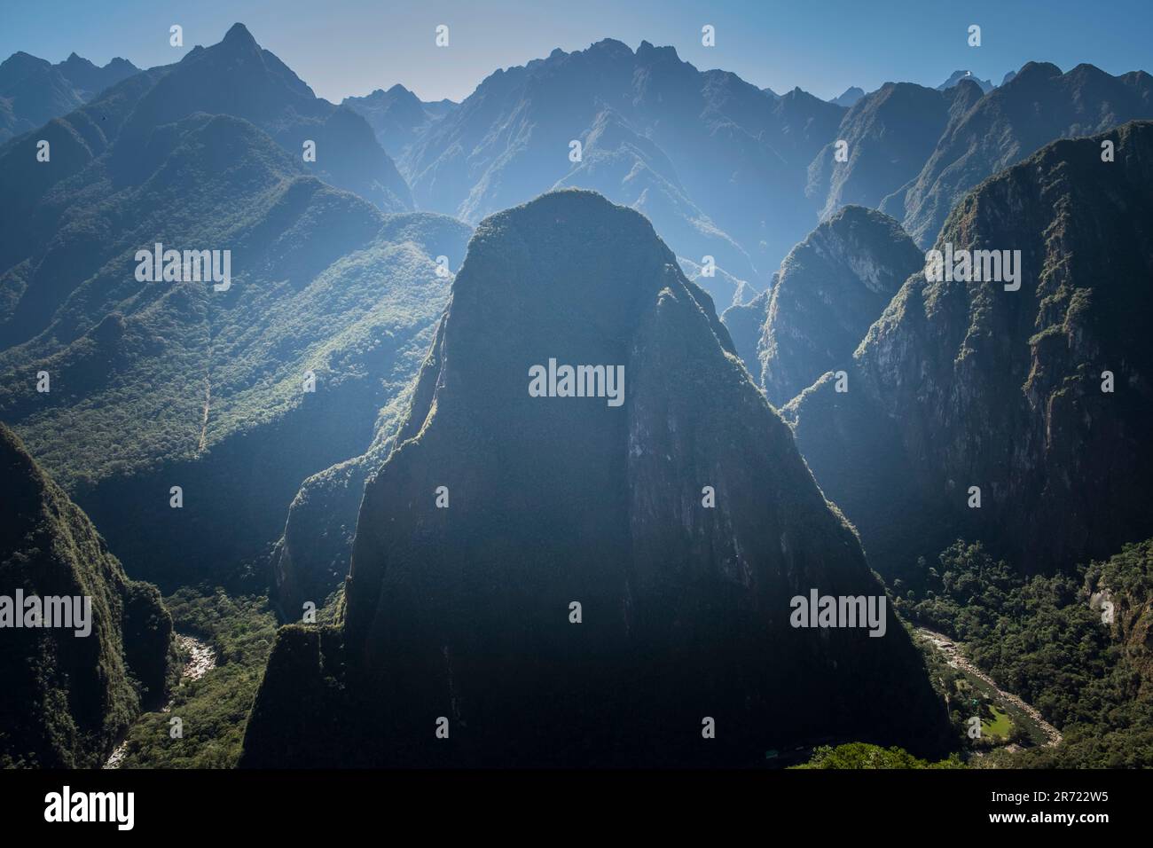 Peru. machu picchu. Ruinen der inka-Reichsstadt und berg huayna picchu im heiligen Tal Stockfoto