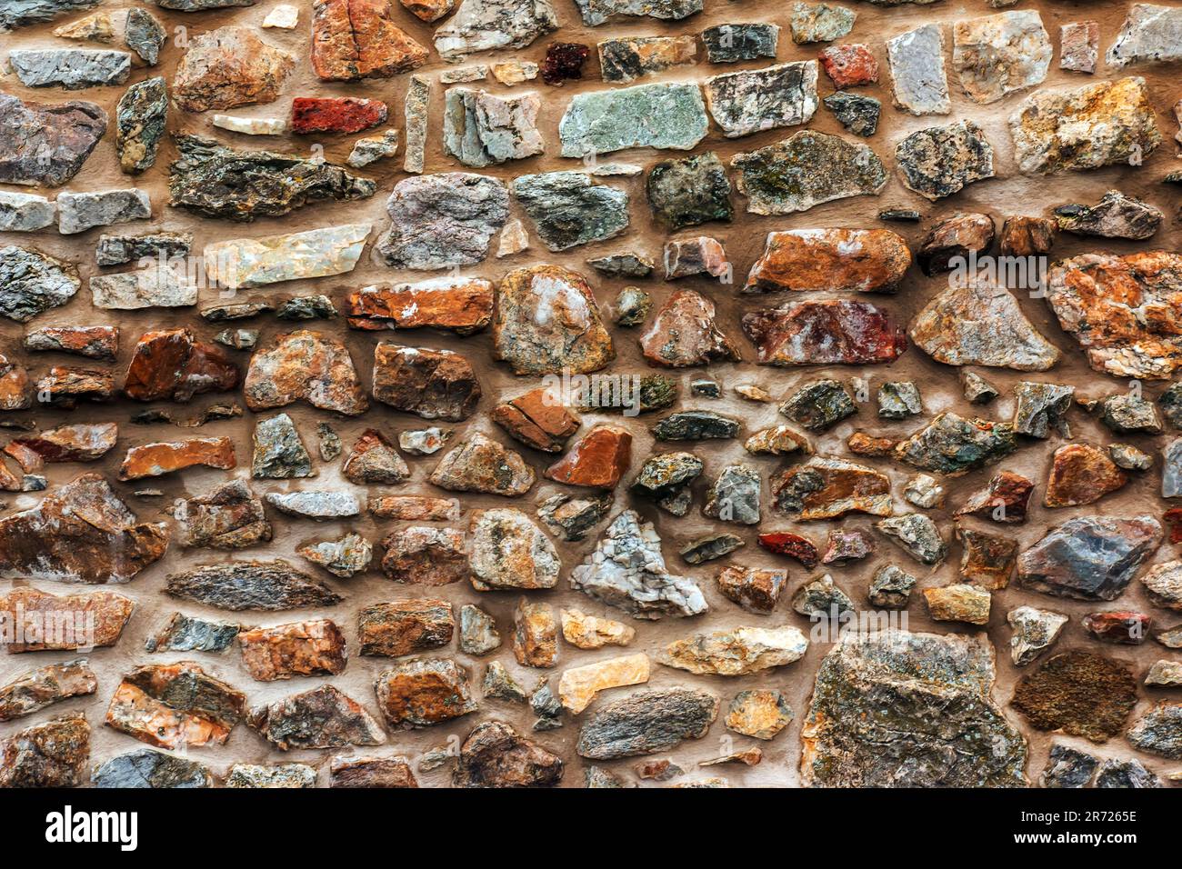 Die Konsistenz der Steinwand. Hintergrundstruktur der Steinmauer der alten Burg. Steinwand als Hintergrund oder Textur. Stockfoto Die Konsistenz der Steinwand. Hintergrundstruktur der Steinmauer der alten Burg. Steinwand als Hintergrund oder Textur. Stockfoto