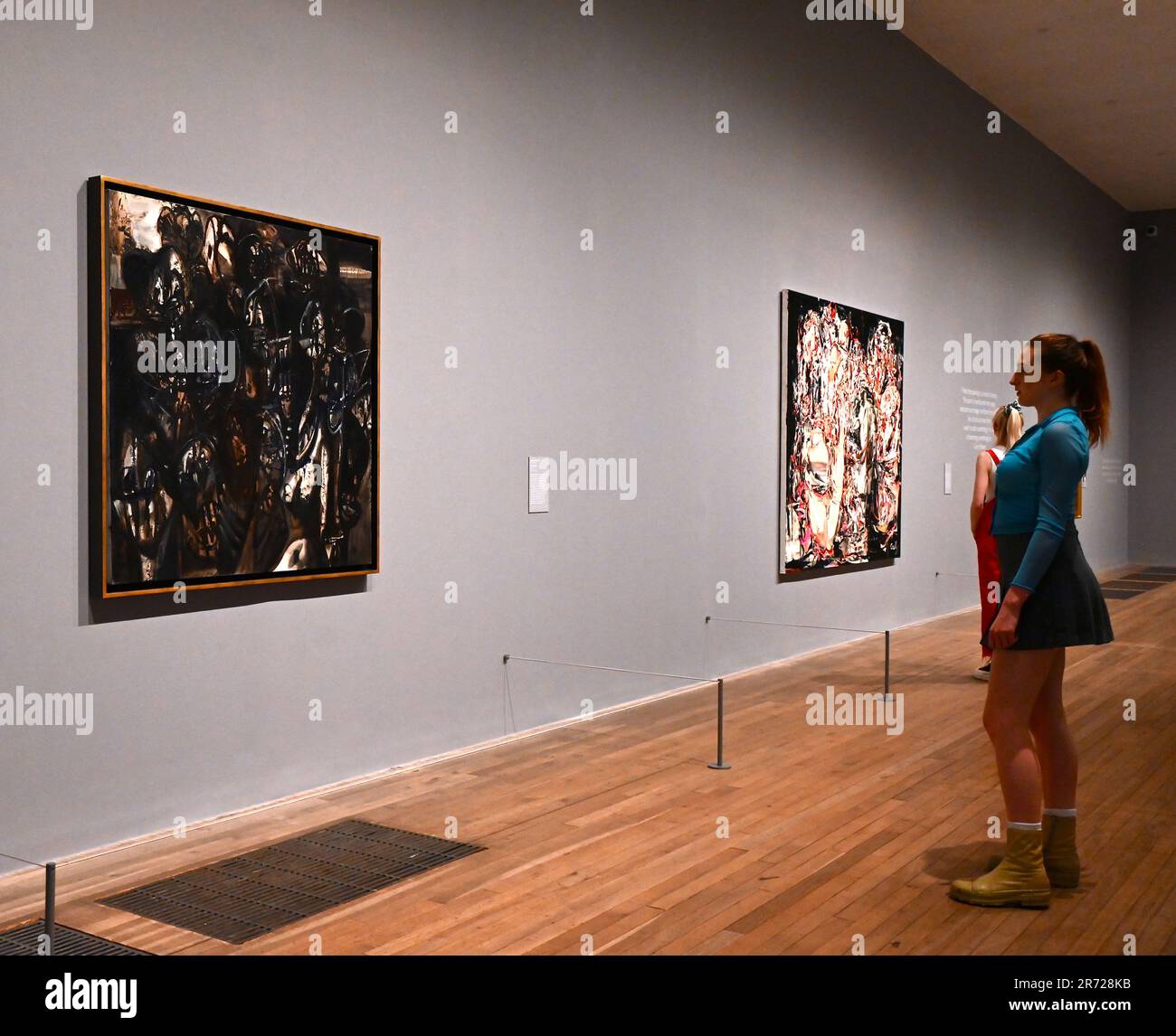 Der Moment beginnt mit einigen der bekanntesten ausdrucksstarken Maler