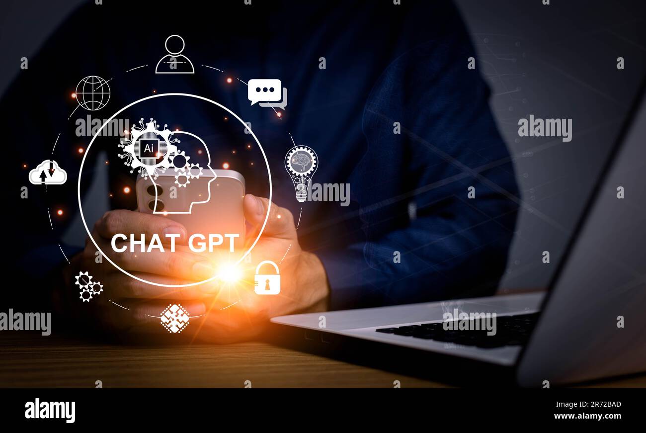Chatgpt Chatten Sie mit KI- oder künstlicher Intelligenz-Technologie. Unternehmen nutzen intelligente KI-Technologie, indem sie neuronale Netzwerke eingeben, um sie zu verstehen Stockfoto