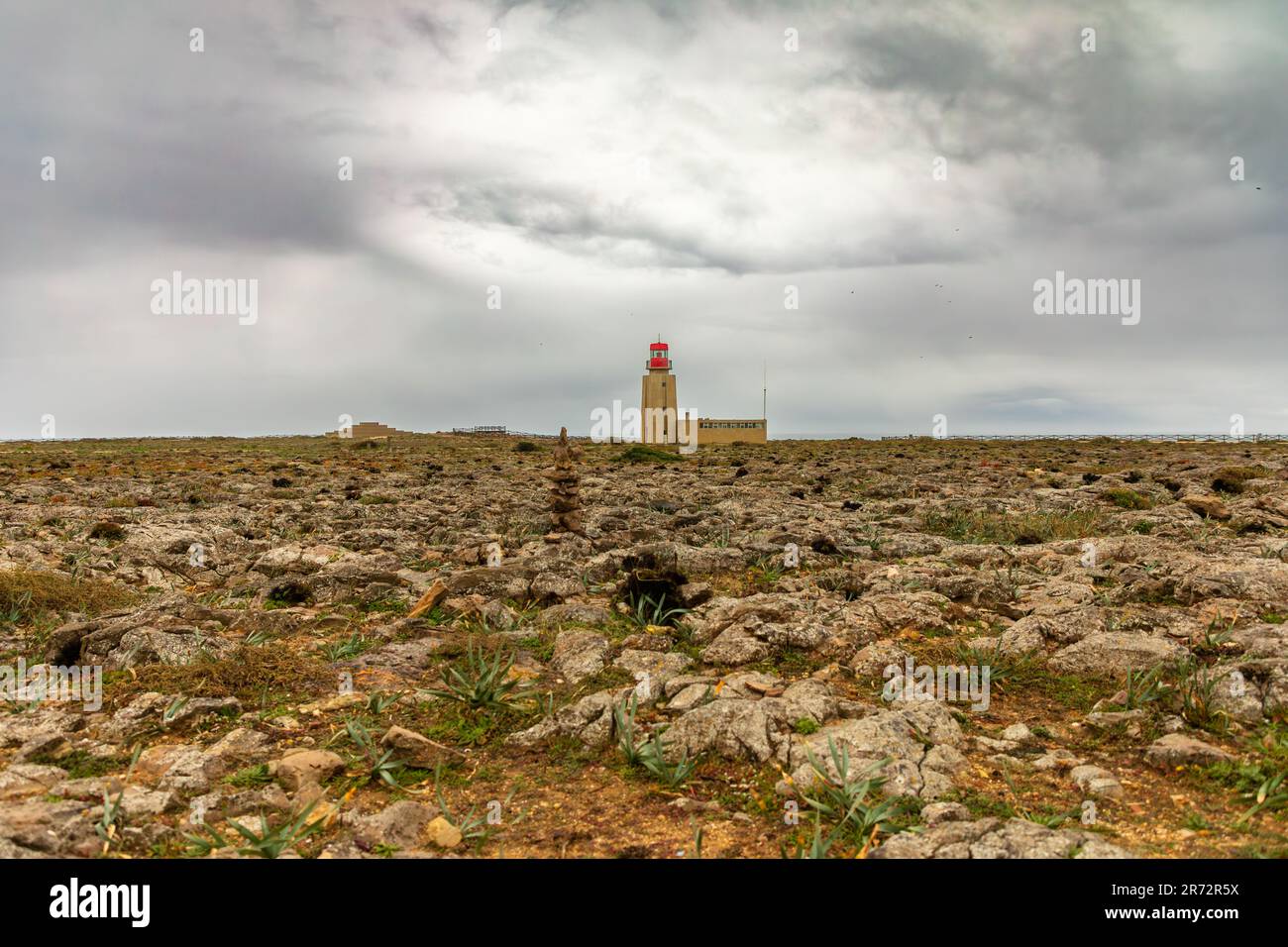 Ein Leuchtturm in der Festung Sagres im Südwesten Portugals, einst der Startpunkt für den portugiesischen Kolonialismus Stockfoto