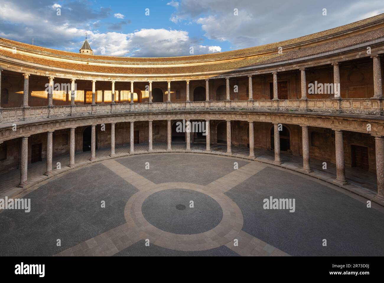 Innere des Palasts von Karl V. in der Alhambra - Granada, Andalusien, Spanien Stockfoto