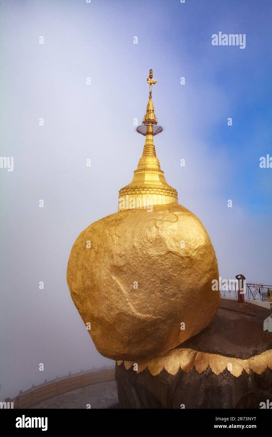 Kyaiktiyo Pagoda (Goldener Felsen), Mon State, Myanmar. Stockfoto