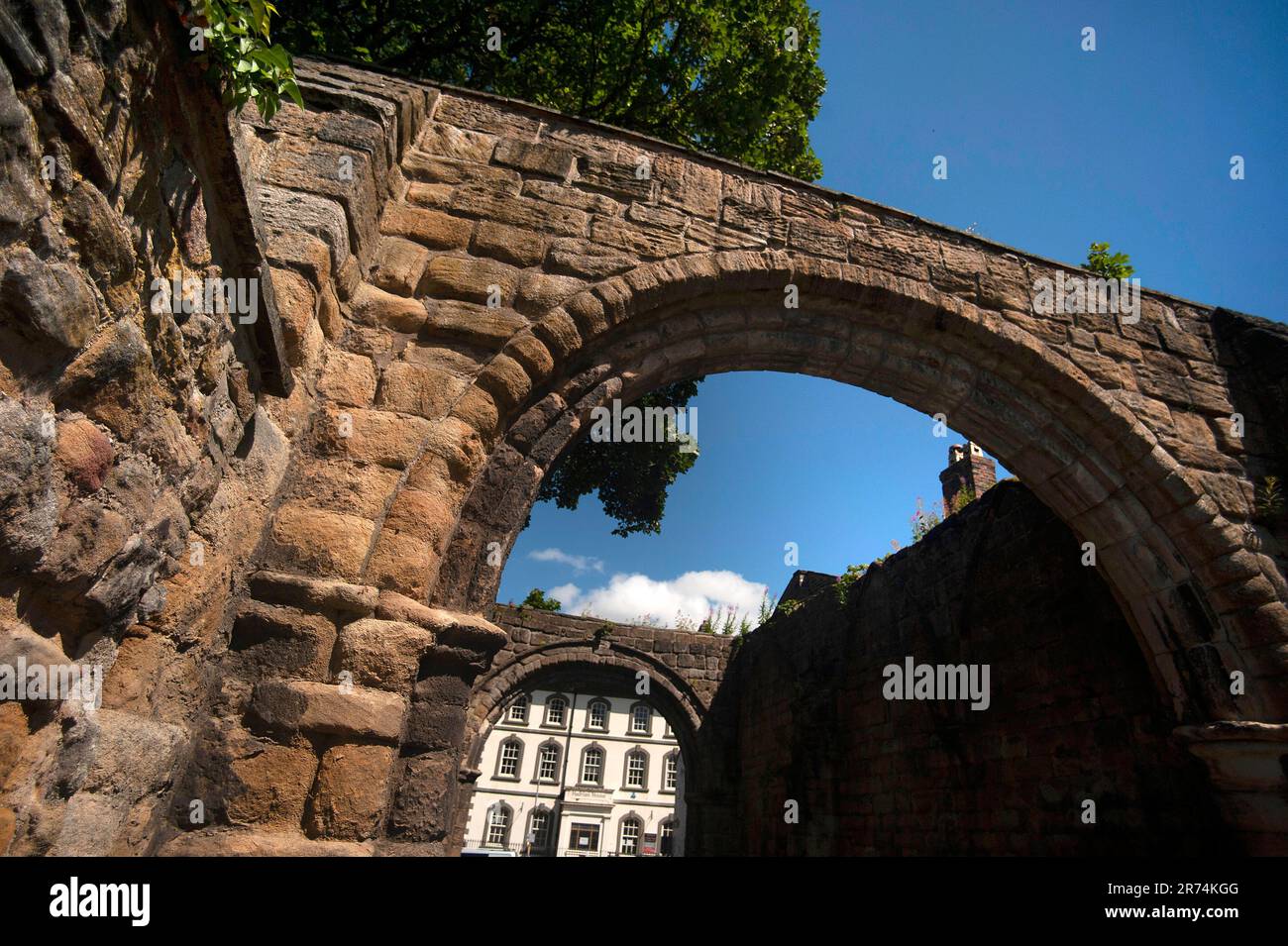 Bögen auf Cowgarth, die Überreste des alten Pförtners St. Wilfrid's Priory, Hexham, Northumberland Stockfoto