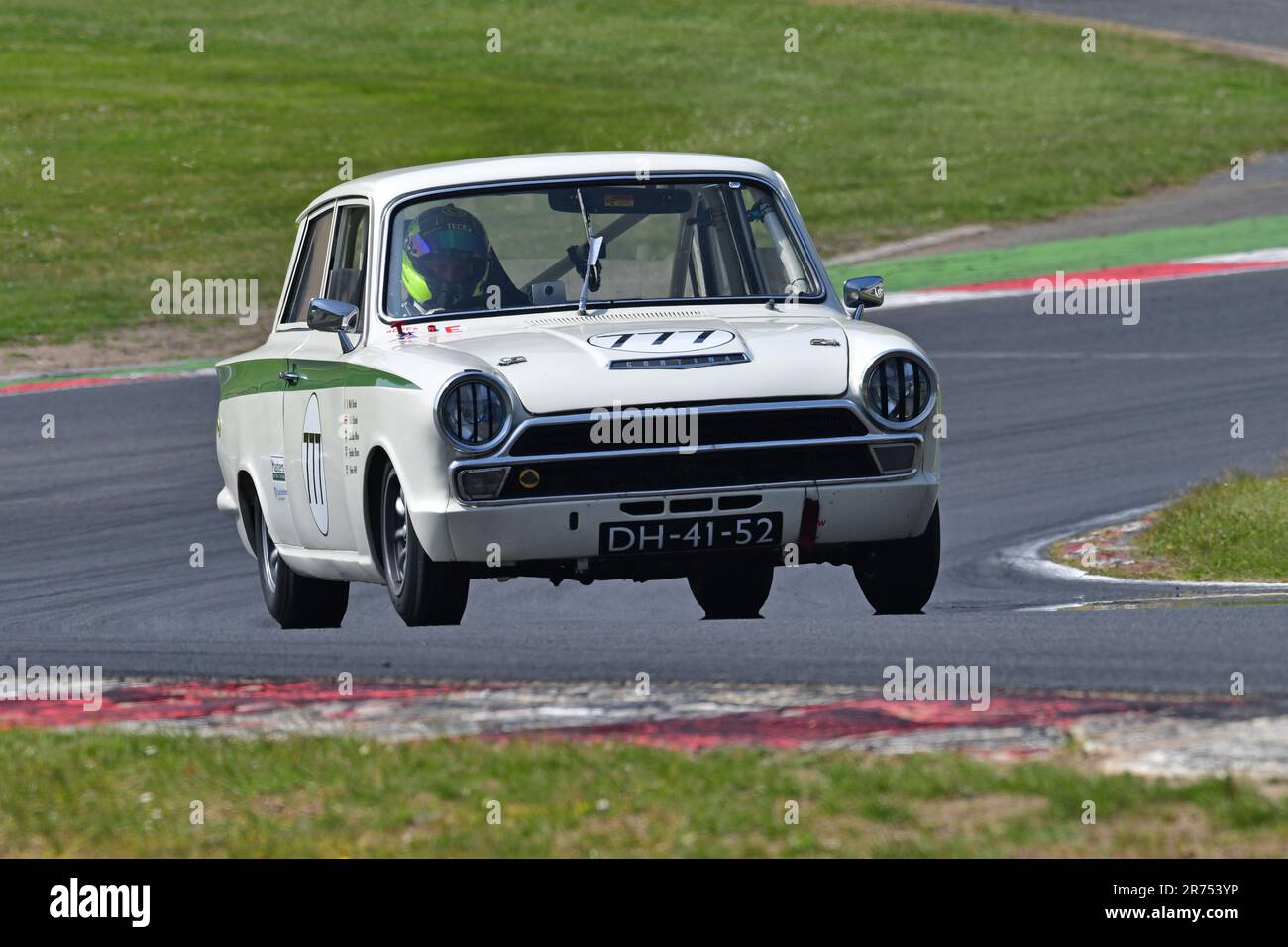 Ollie Streek, Mel Streek, Ford Lotus Cortina, Masters Pre-66 Touring Cars, ein 60-minütiges Rennen mit der Option eines zweiten Fahrers, für Touren C vor 1966 Stockfoto