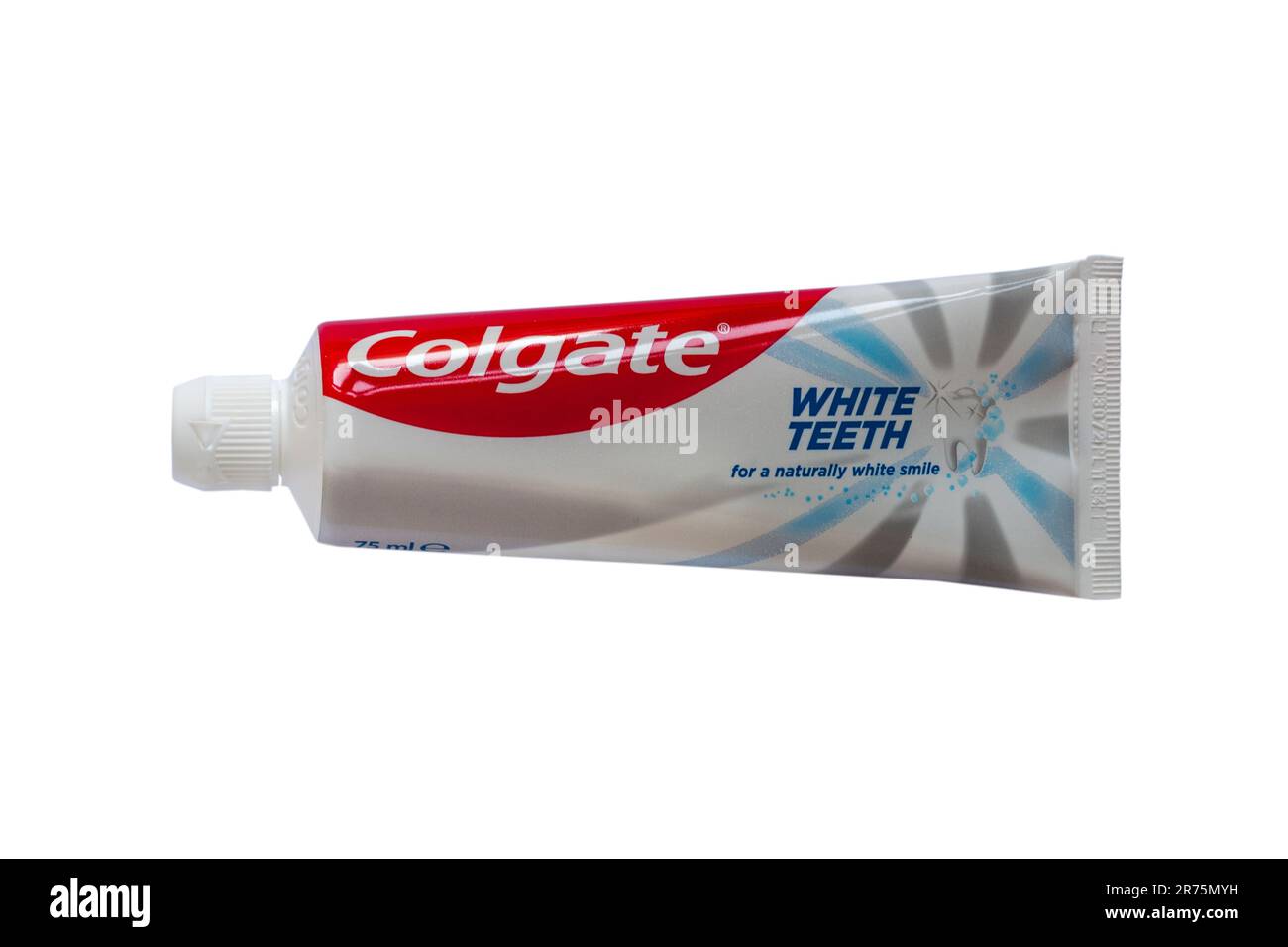 Röhre mit Colgate White Zahnpasta für natürlich weißere Zähne isoliert auf weißem Hintergrund – recycelbare Röhre Stockfoto
