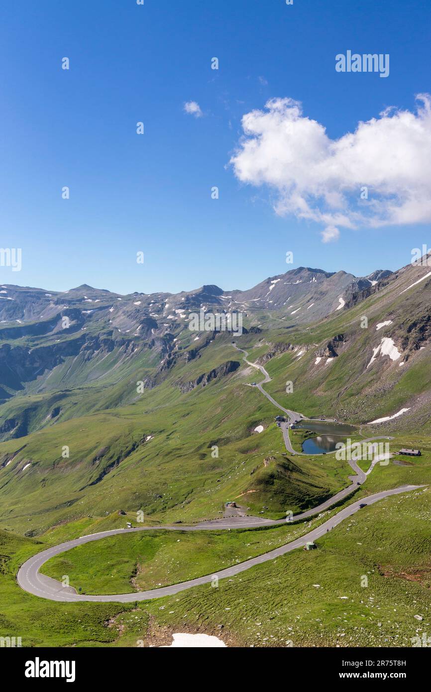 Blick von der Edelweißspitze in Richtung Fuscher Lacke und Mittertörl, Großglockner Hochalpenstraße Stockfoto