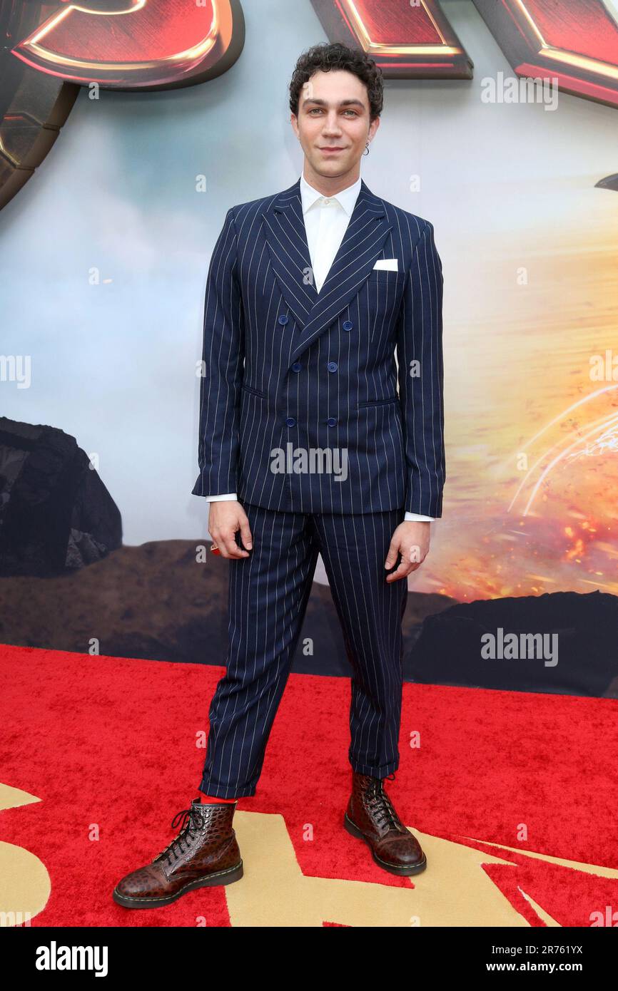 LOS ANGELES - 12. JUNI: Luke Brandon Field bei der Flash Premiere im Ovation Hollywood Courtyard am 12. Juni 2023 in Los Angeles, Kalifornien Stockfoto