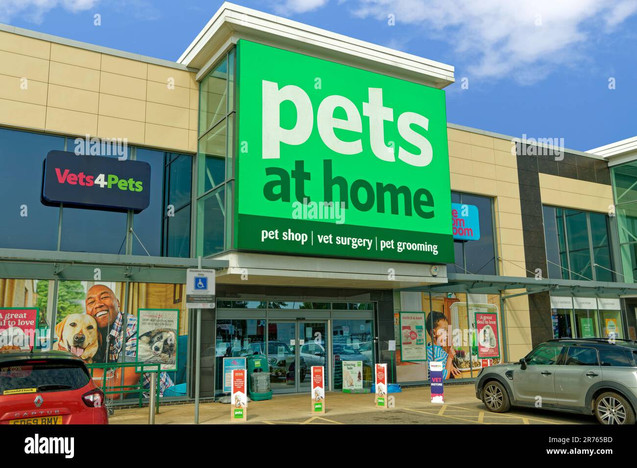 Haustiere im Home Retail Store in Warrington, England. Stockfoto