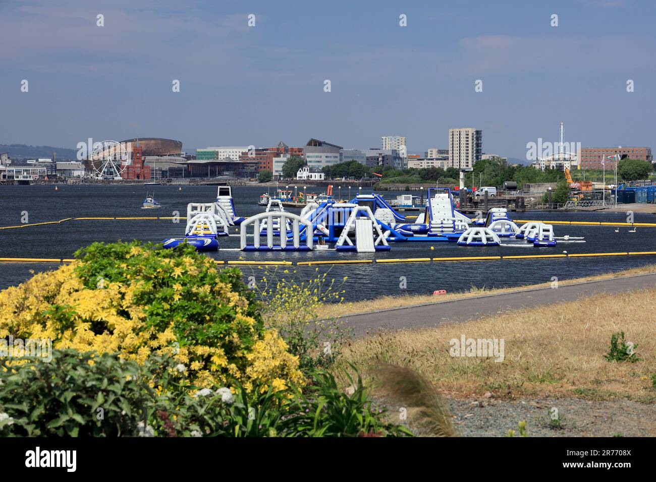 Cardiff Bay und Aqua Park Juli 2023. Stockfoto