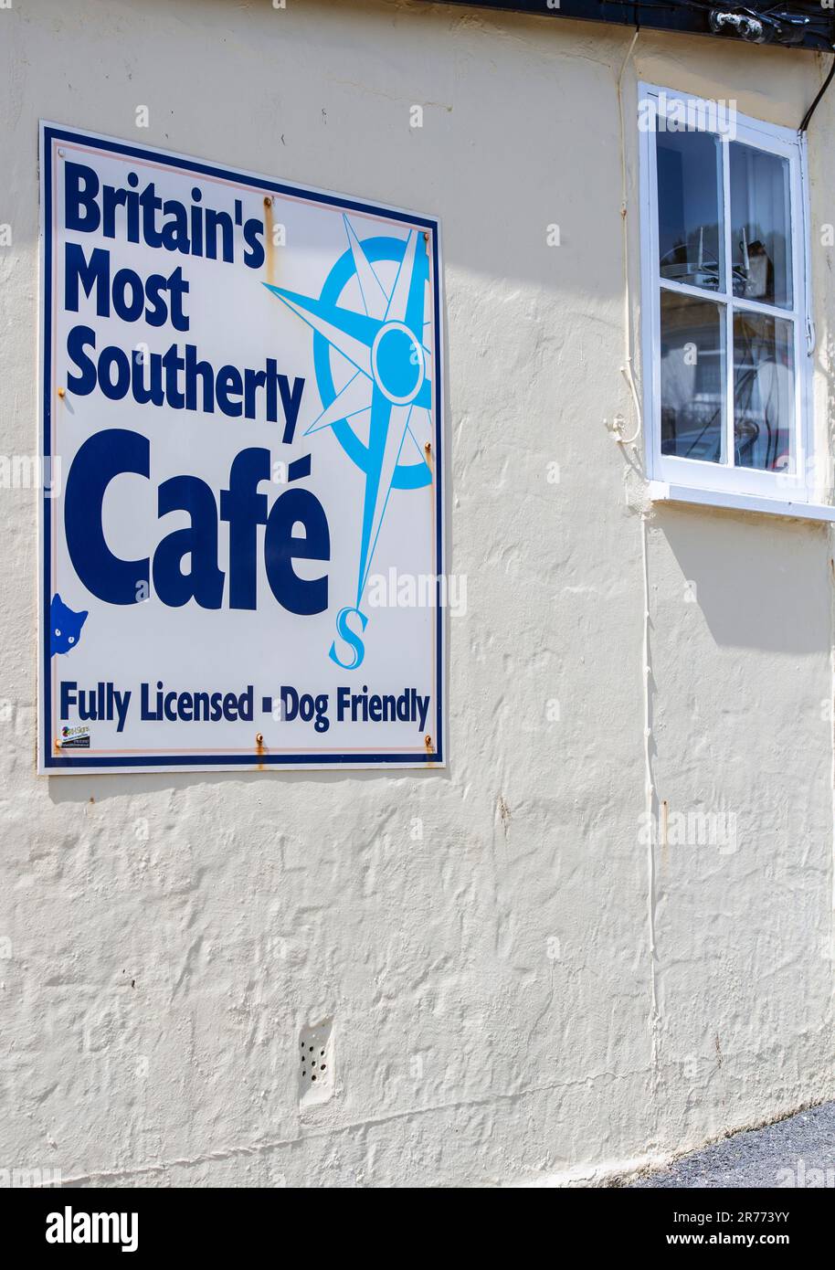 Fassade des südlichsten Cafés Großbritanniens am Lizard Point in Cornwall, England, Großbritannien Stockfoto