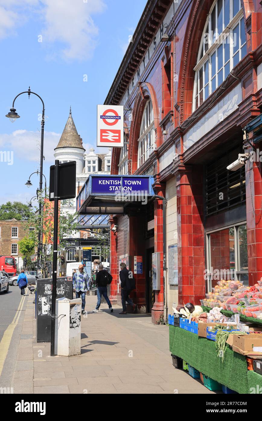 Außenansicht des U-Bahnhofs/Bahnhofs von Kentish Town. Die Northern Line wird am 26. 2023. Juni für ein Jahr stillgelegt, um Verbesserungen zu ermöglichen, Nord-London. Stockfoto