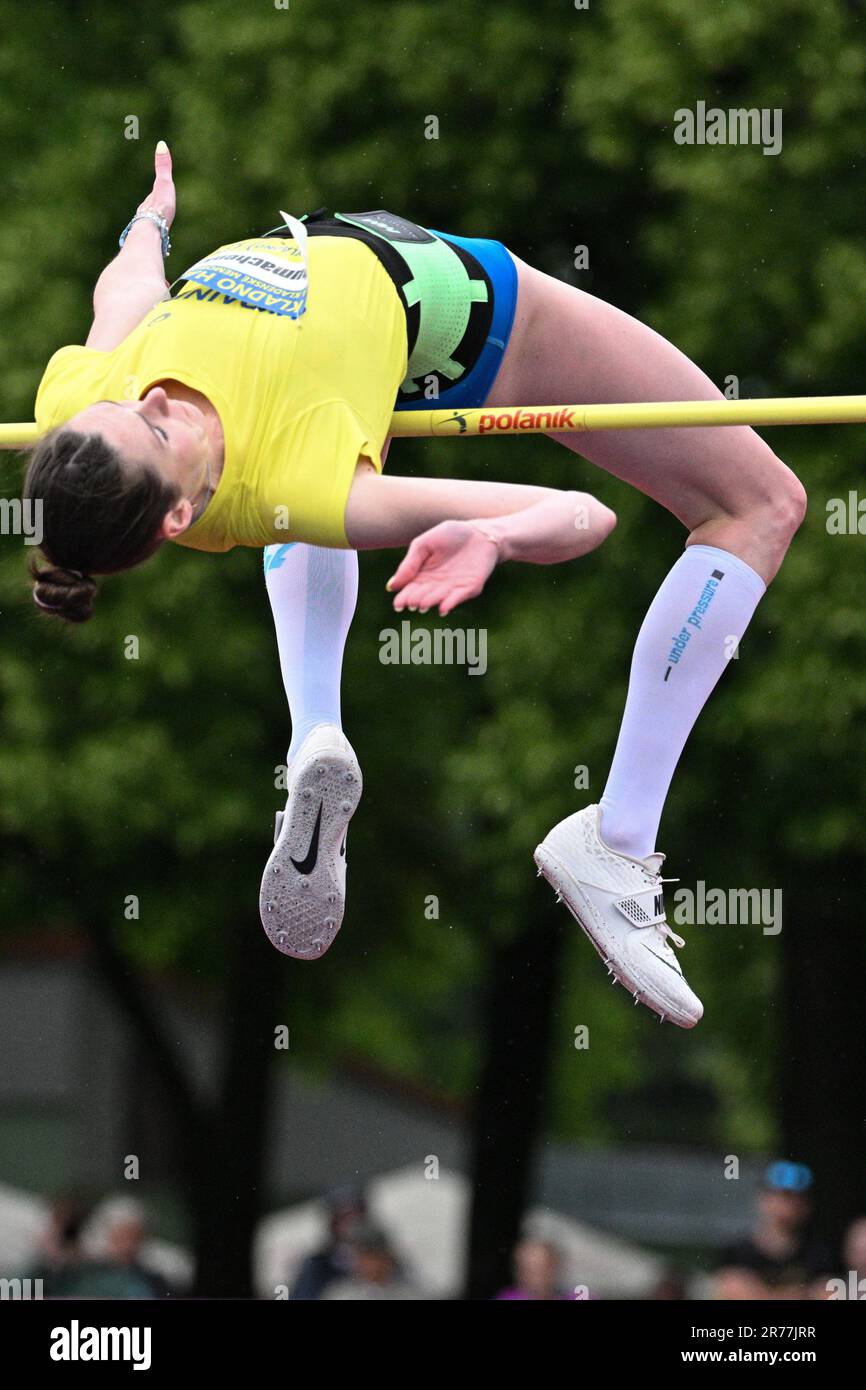 Kladno, Tschechische Republik. 13. Juni 2023. Die ukrainische Sportlerin Julia Chumachenko tritt am 13. Juni 2023 in Kladno, Tschechische Republik, während der Kladno-Wurfe, dem internationalen Sporttreffen, im Hochsprung an. Kredit: Michal Kamaryt/CTK Photo/Alamy Live News Stockfoto