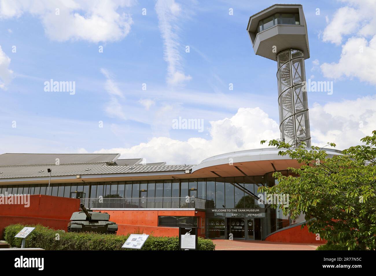 Eingang zum Tank Museum, Bovington Camp, Dorchester, Dorset, England, Großbritannien, Großbritannien, Großbritannien, Europa Stockfoto