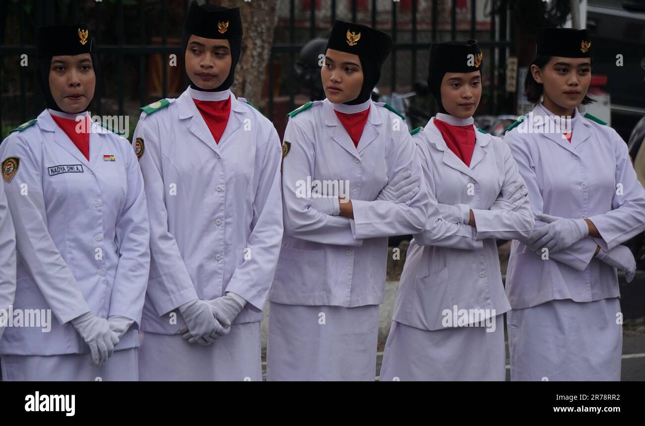 Indonesische Flaggenraiser auf (nationaler Karneval) Stockfoto