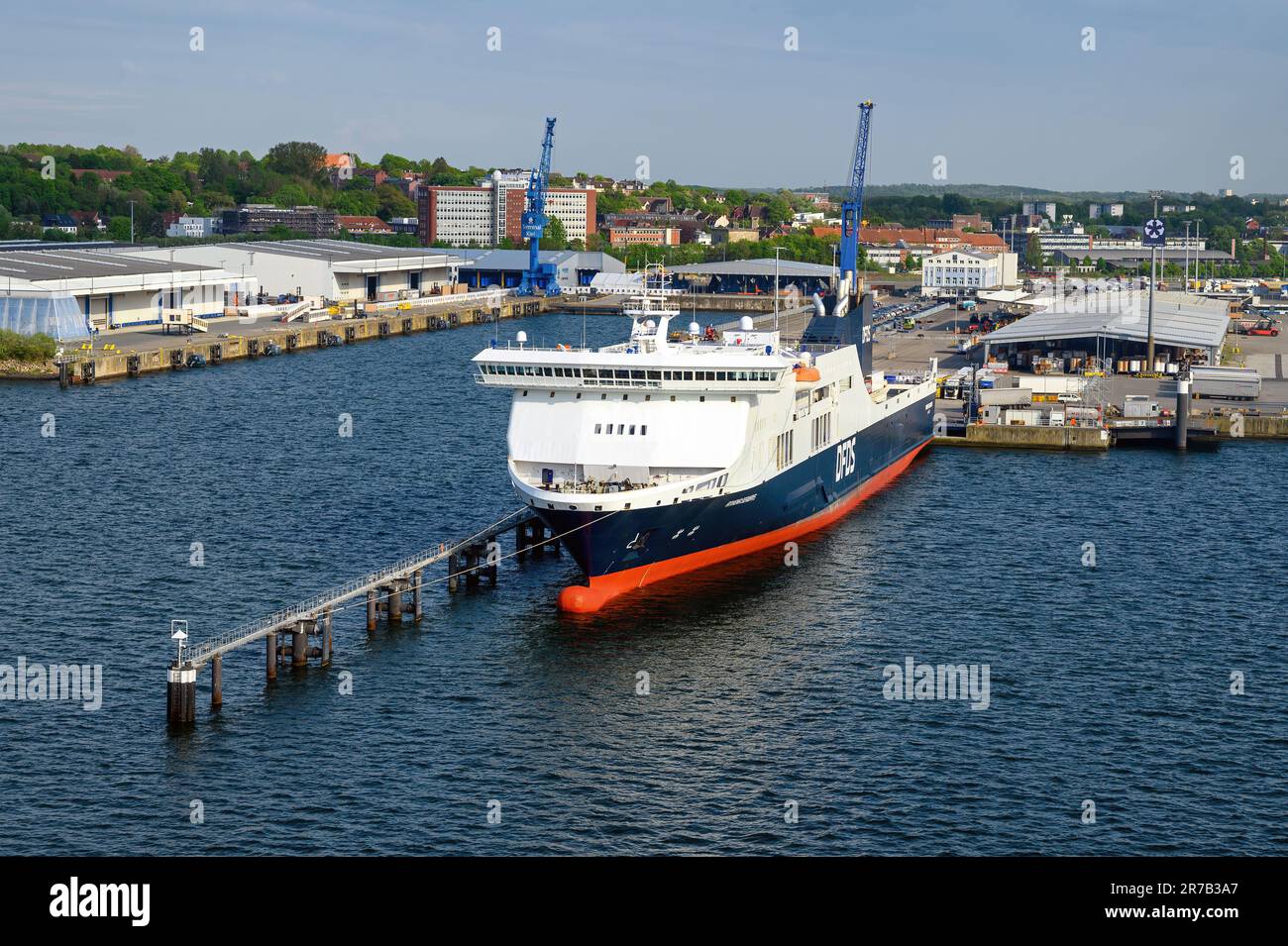 Die litauische DFDS-Fähre Athena Seaways legte am Hafen von Kiel an. Stockfoto