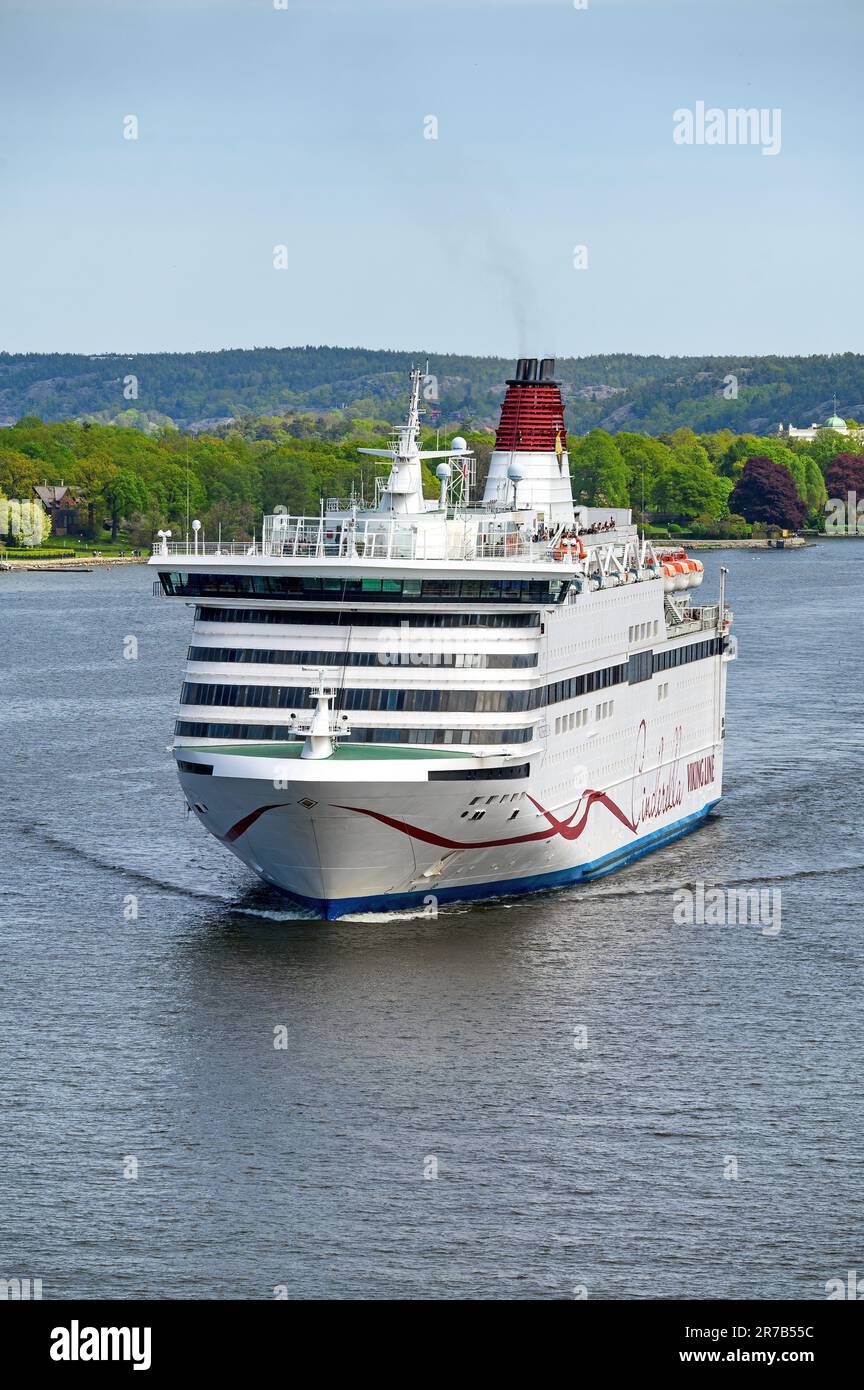 Viking Cinderella ist eine Kreuzfahrtfähre, die von der Viking Line auf der Strecke Stockholm-Mariehamn betrieben wird. Stockfoto