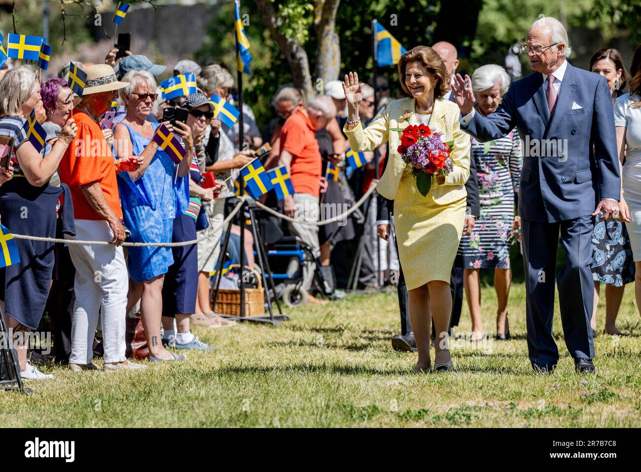 Visby, Schweden. 14. Juni 2023. Visby 20230614 König Carl Gustaf und Königin Silvia in Almedalen während des Landbesuchs des königlichen Paares in Gotland. Foto: Christine Olsson/TT/Code 10430 Kredit: TT News Agency/Alamy Live News Stockfoto